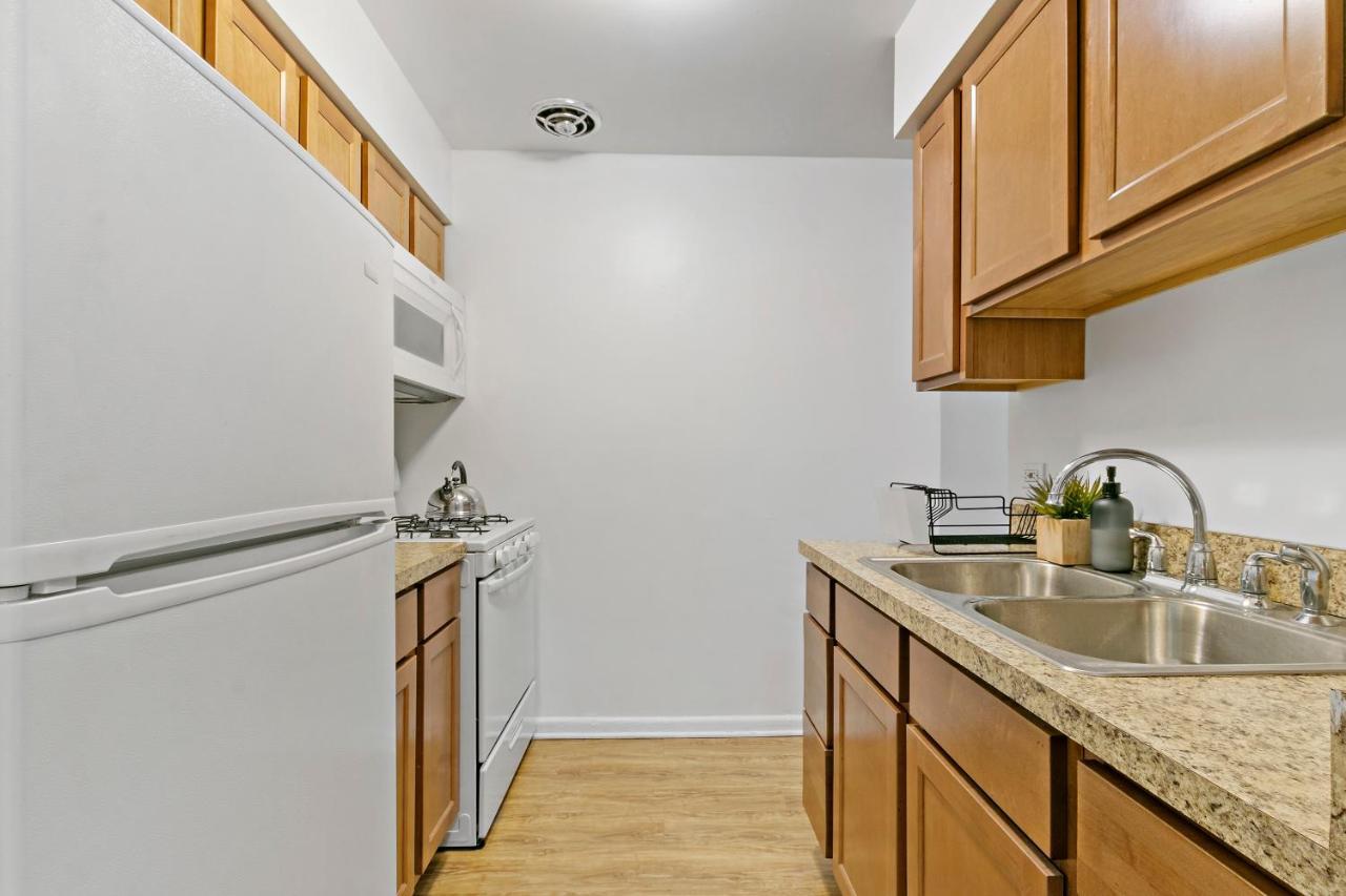 Stunning 1Br Apartment At Center Of Lakeview - Oakdale 211 Chicago Luaran gambar